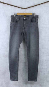 Lee Jeans